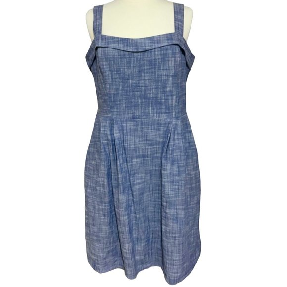 Courlis Dress in Blue Chambray - Picture 1 of 6